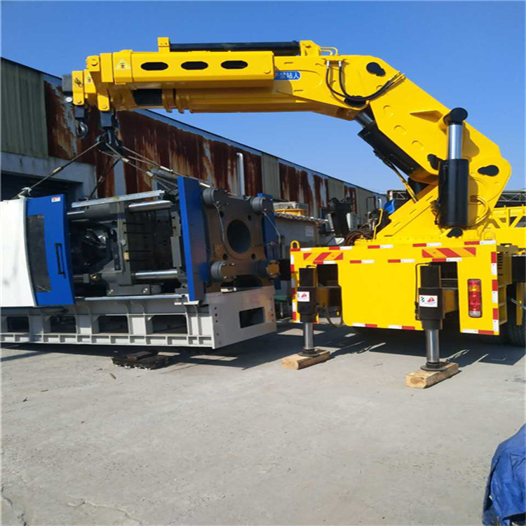 卫滨大吨位折臂吊出租