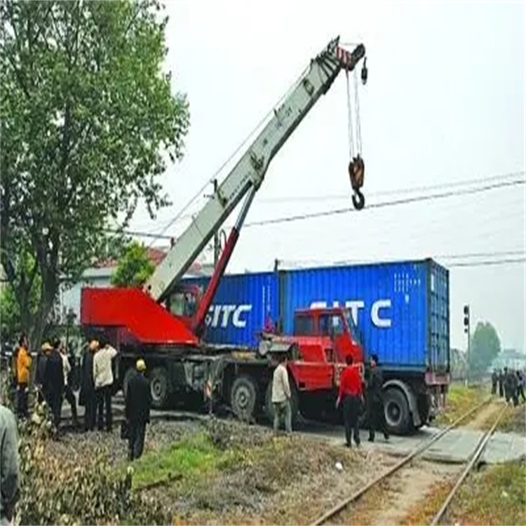 卫滨如何快速找到附近的吊车救援公司