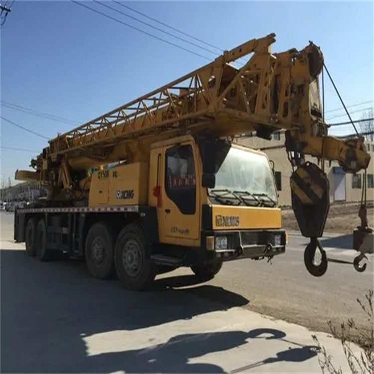 卫滨哪里有专业吊车出租